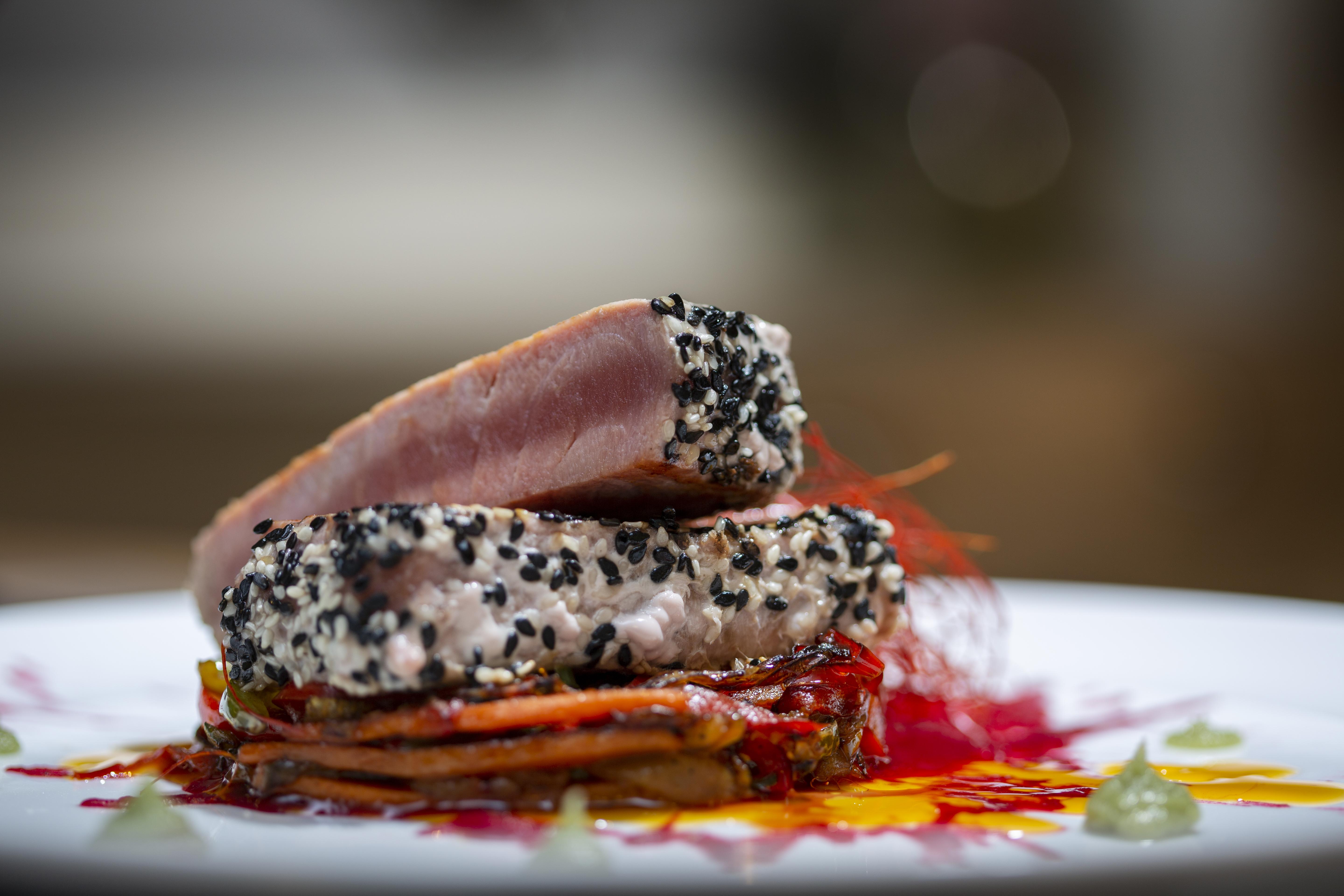 Royal Princess Hotel ดูบรอฟนิก ภายนอก รูปภาพ Tuna steak