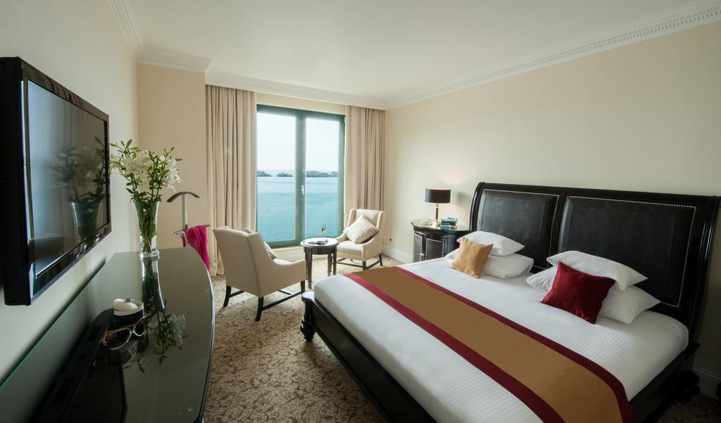 Royal Princess Hotel ดูบรอฟนิก ห้อง รูปภาพ A room at the hotel