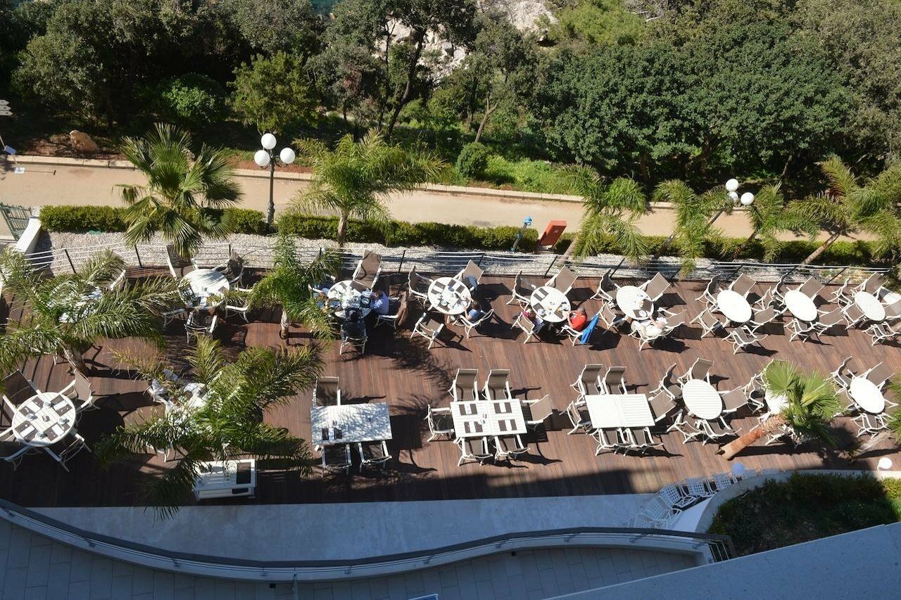 Royal Princess Hotel ดูบรอฟนิก ภายนอก รูปภาพ The terrace